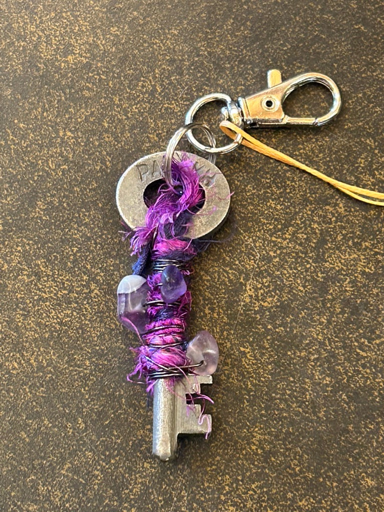 La Plume Noire Magic Key Charms