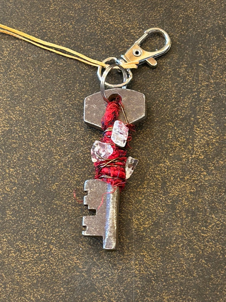 La Plume Noire Magic Key Charms